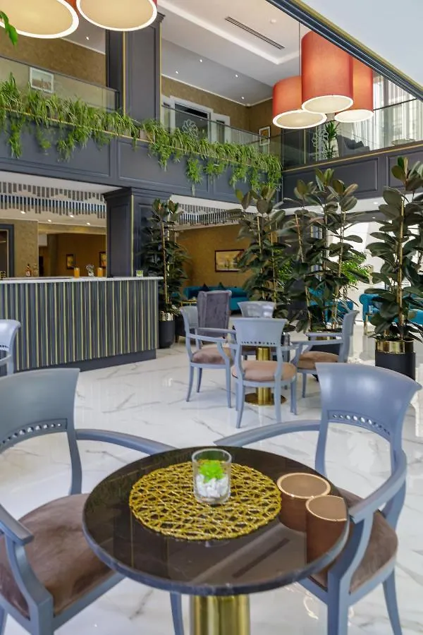 Premium Park Hotel